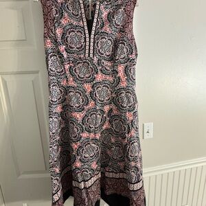 Maggy London Monochrome Floral Dress with Red Accents